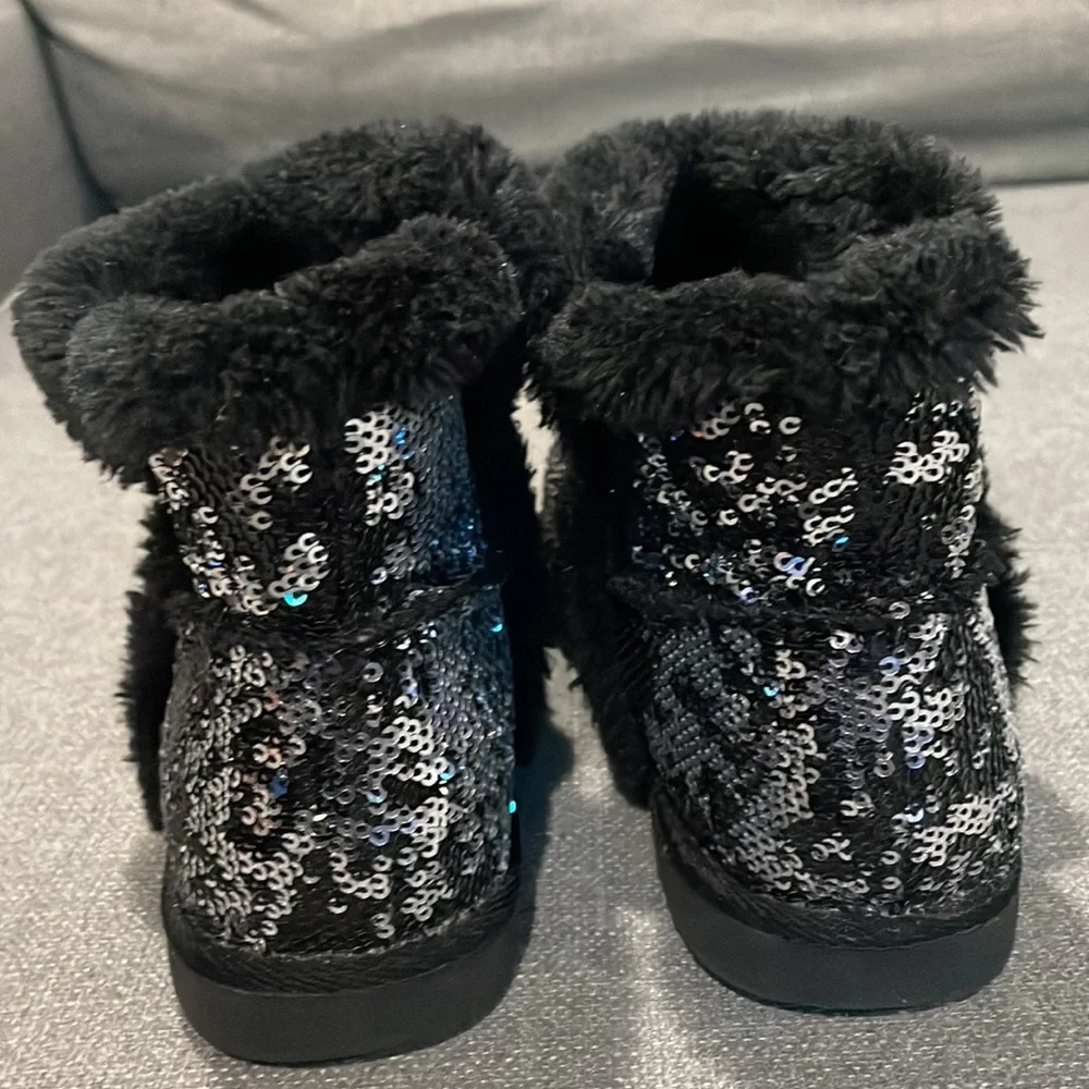 Sonoma Black and Silver Sequins Faux Fur Boots